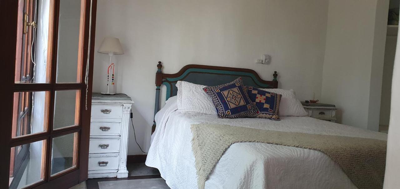Los Tarcos Guest House San Salvador de Jujuy Exteriör bild