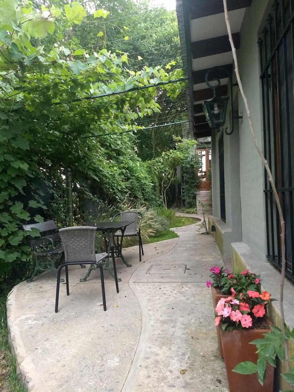 Los Tarcos Guest House San Salvador de Jujuy Exteriör bild